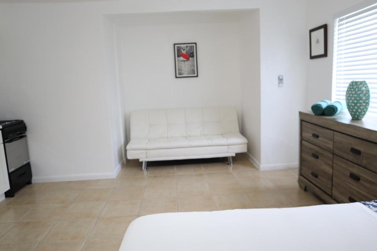 Singer Island Inn/ Deluxe Studio West Palm Beach Exterior photo